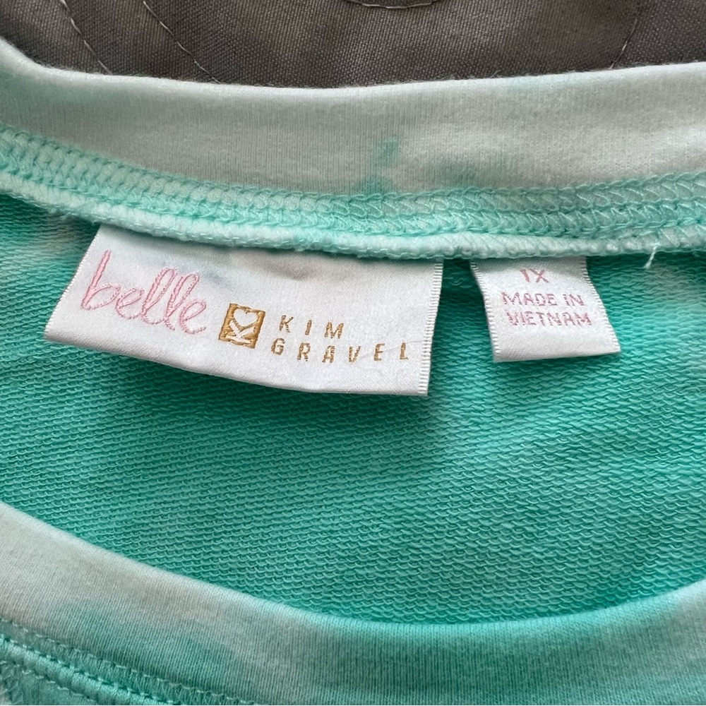 Kim Gravel tie dye elbow sleeve sweatshirt💚🤍🩵 - Picture 5 of 8
